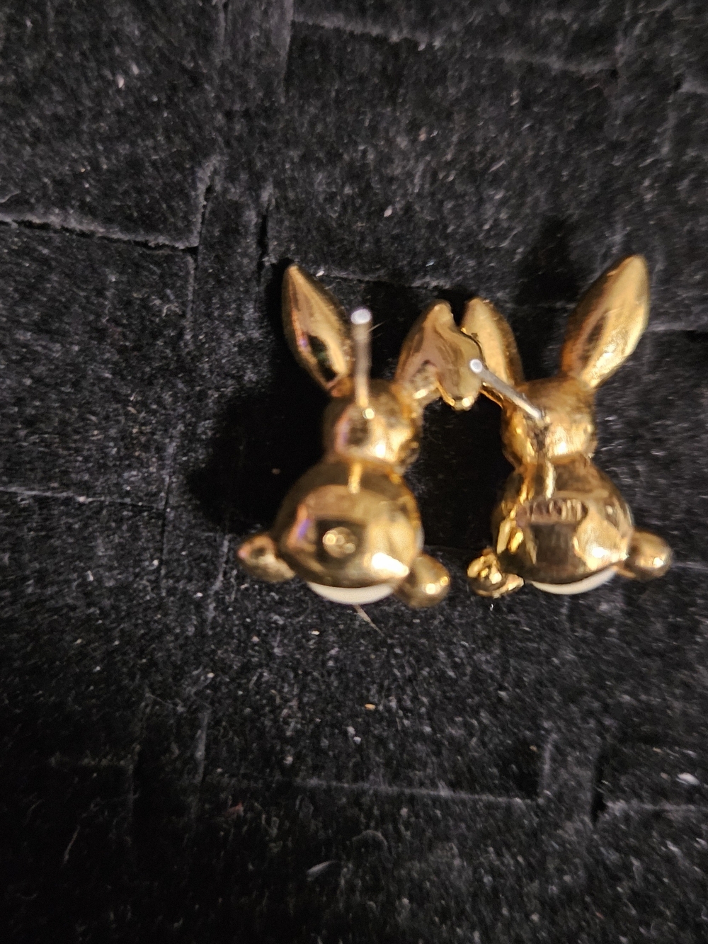 Avon Gold Bunny Stud Earrings
